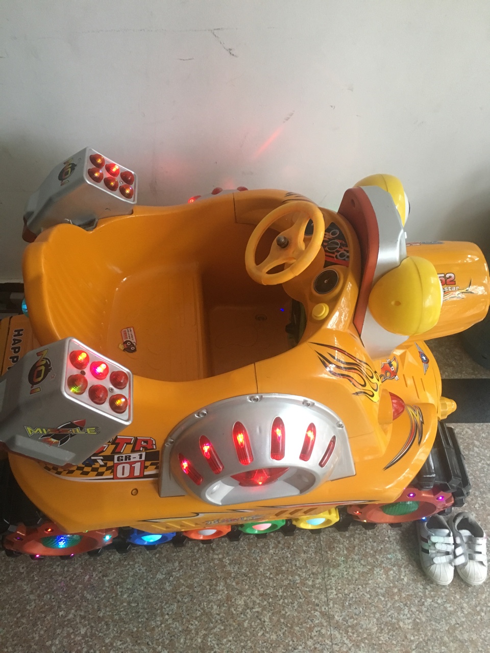 儿童摇摇车转让