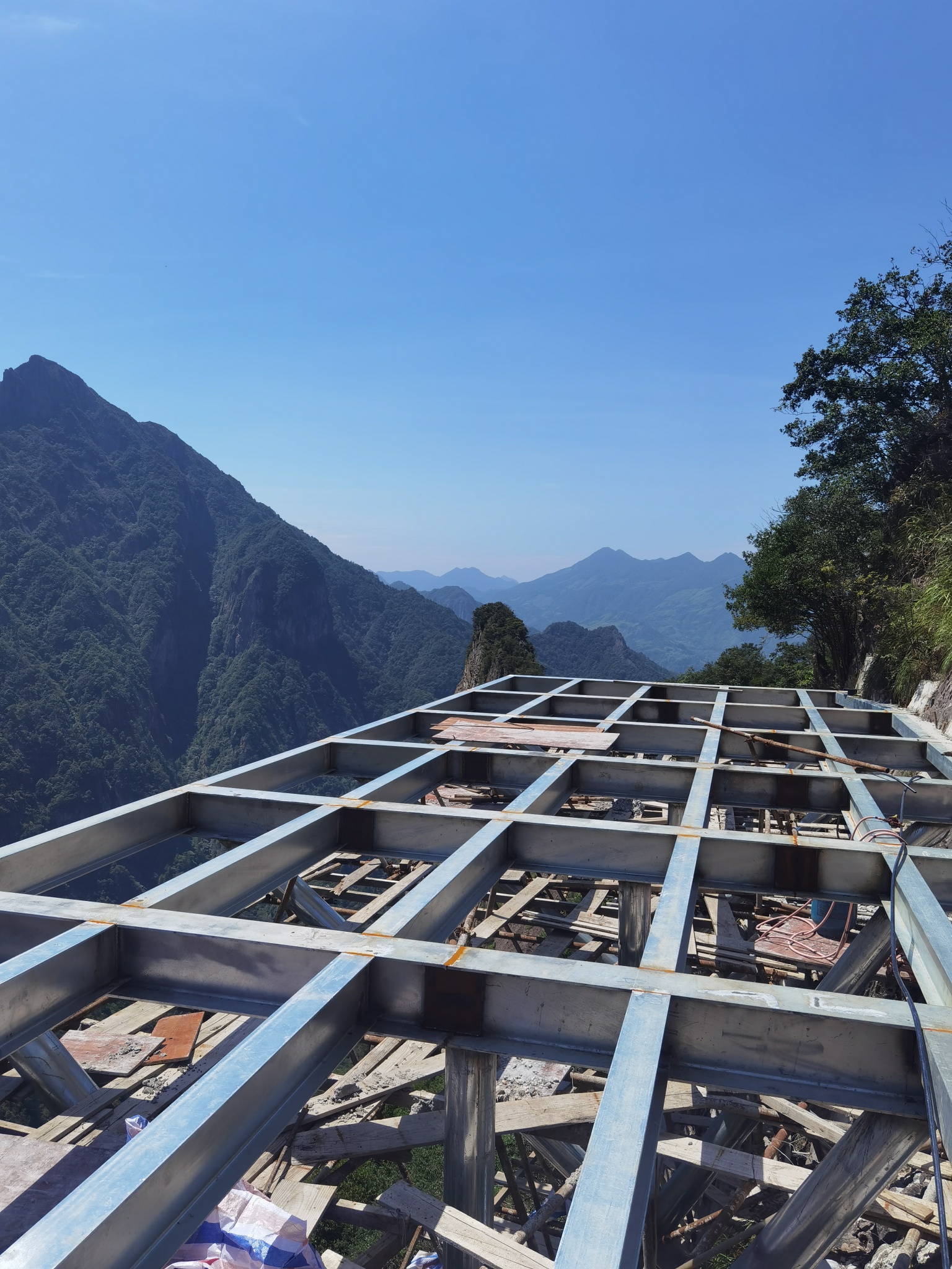 乐清族友分享:龙西乡显胜门高山栈道